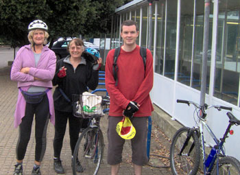 Tessa, Joyce and Neil 