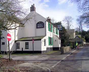 The Half Moon, Plumpton 