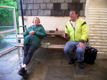 Joyce and ian dry out in the pub 