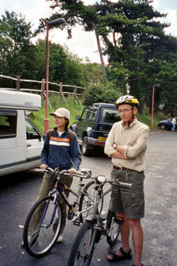 Ready to go – Mei and Roger at Glynde station 