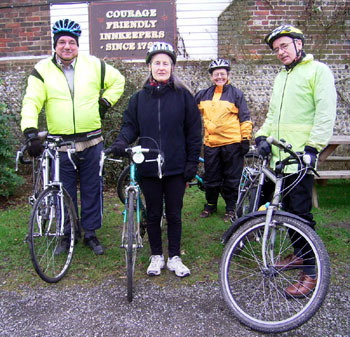 Ian, Sue, Suzanne and Roger outside the Lamb 