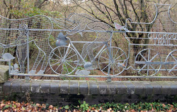 Bridge decoration (Jim's photo)