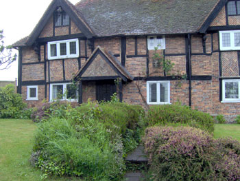 A very nice house near Huckney (?) 