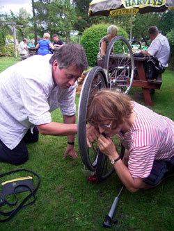 How many Clarionettes does it take to change an inner tube?