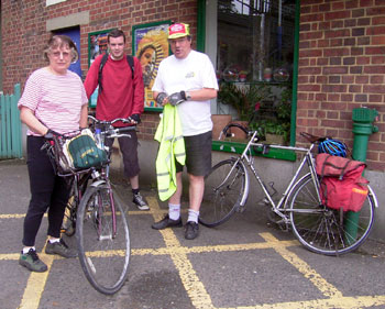 Neil, Joyce and Ian at the station 