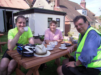 Mark treated us to tea at the Royal Oak