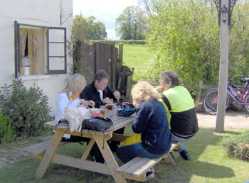 Lunch at The Victory Inn 