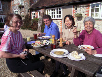 Joyce, Ian, Mei and Sheila enjoy lunch al fresco 