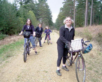 Anya, Nadia, Eliane and Joyce back in the forest 